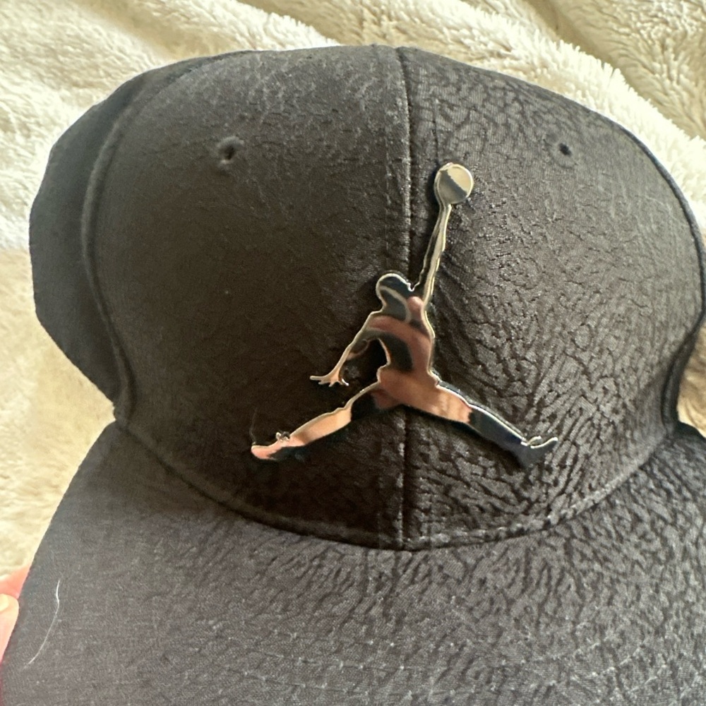 Jumpman Michael Jordan Basketball Hat Cap Snap Back Youth One Size Black logo - Picture 8 of 8